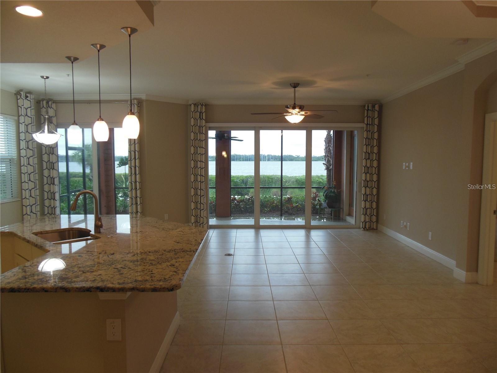 Image 14 of 44 For 1266 Riverscape Street