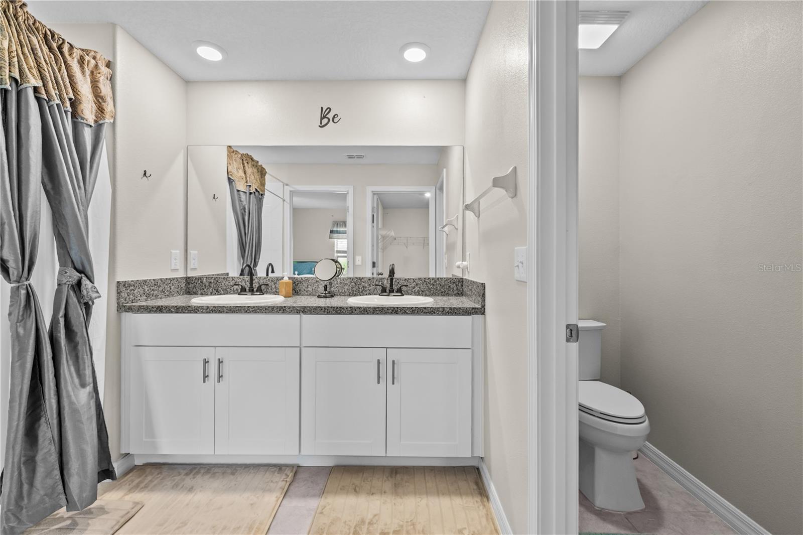 Image 18 of 47 For 4485 Eternal Prince Drive