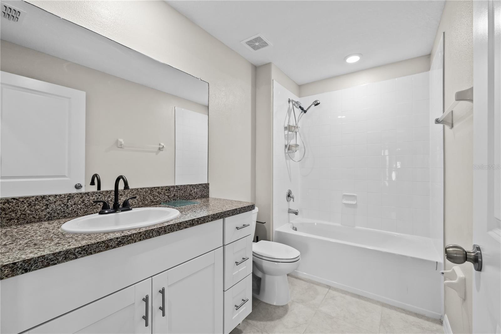 Image 29 of 47 For 4485 Eternal Prince Drive