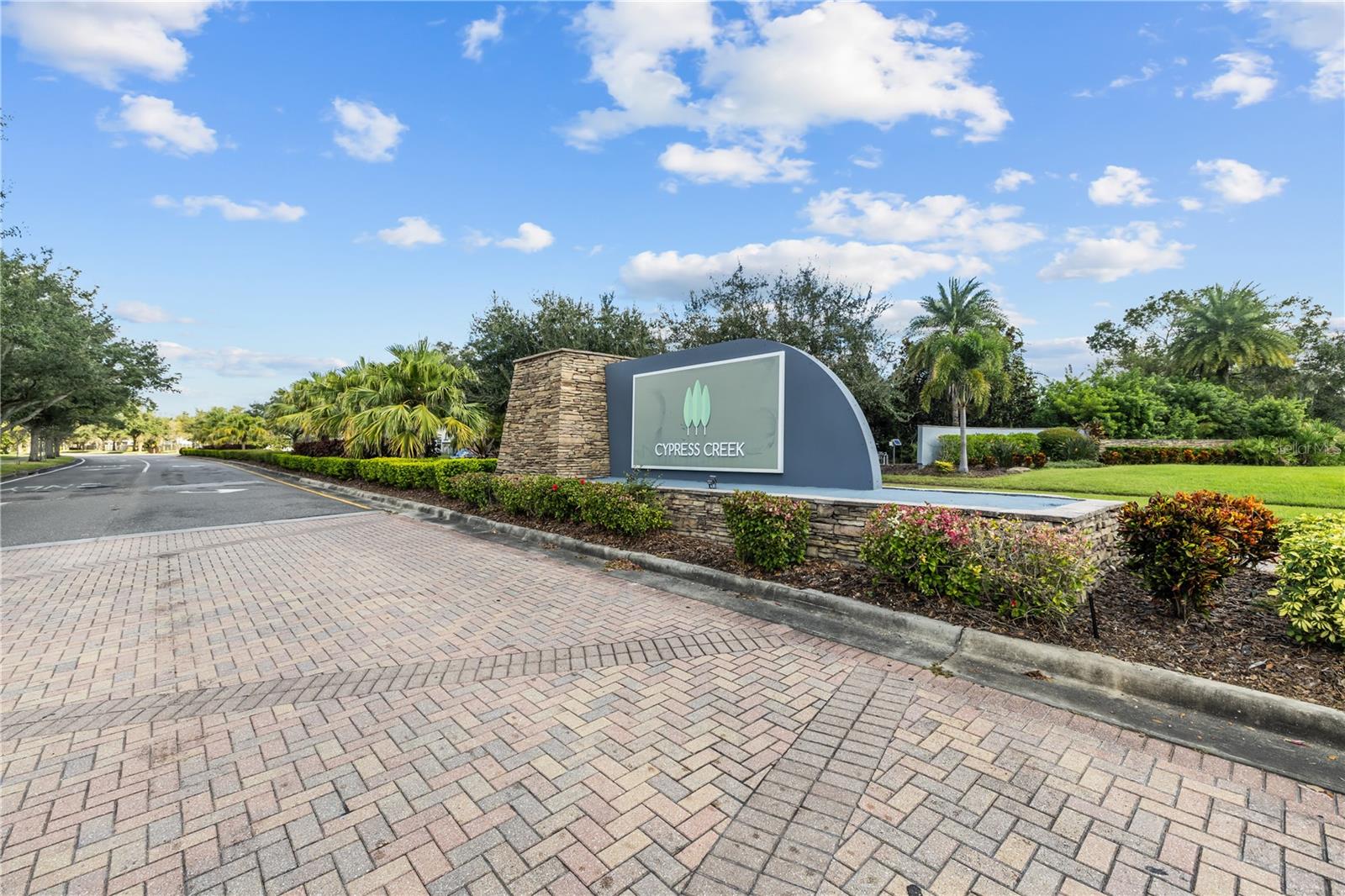 Image 38 of 47 For 4485 Eternal Prince Drive