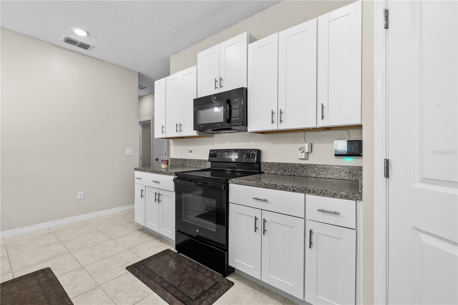 Image 8 of 47 For 4485 Eternal Prince Drive