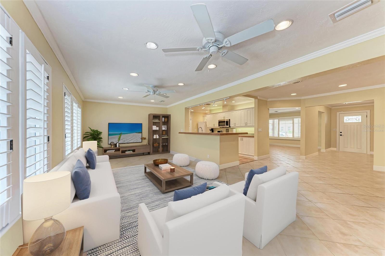 Image 19 of 77 For 724 Hillcrest Drive