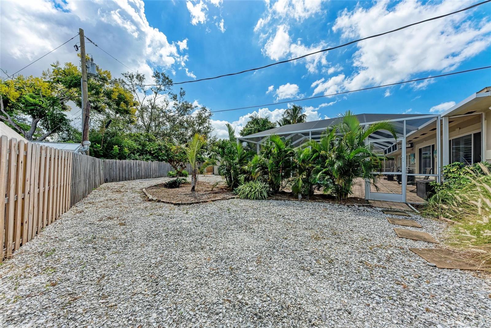 Image 60 of 77 For 724 Hillcrest Drive