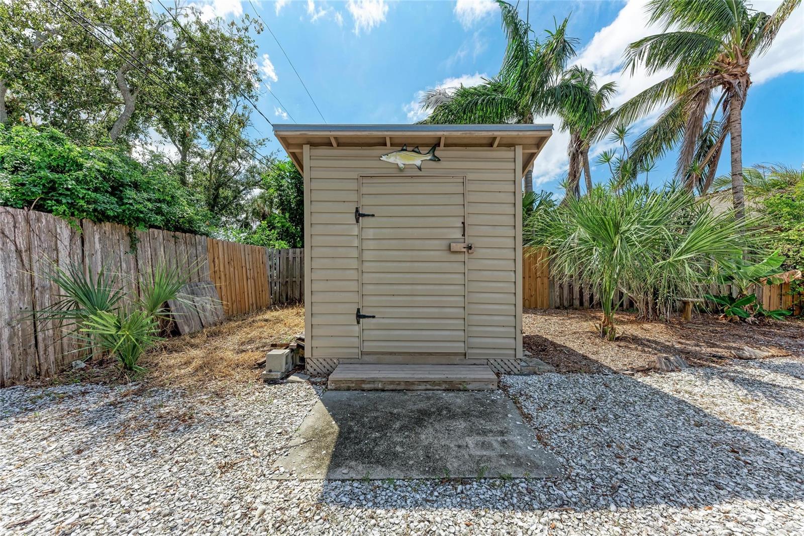 Image 62 of 77 For 724 Hillcrest Drive
