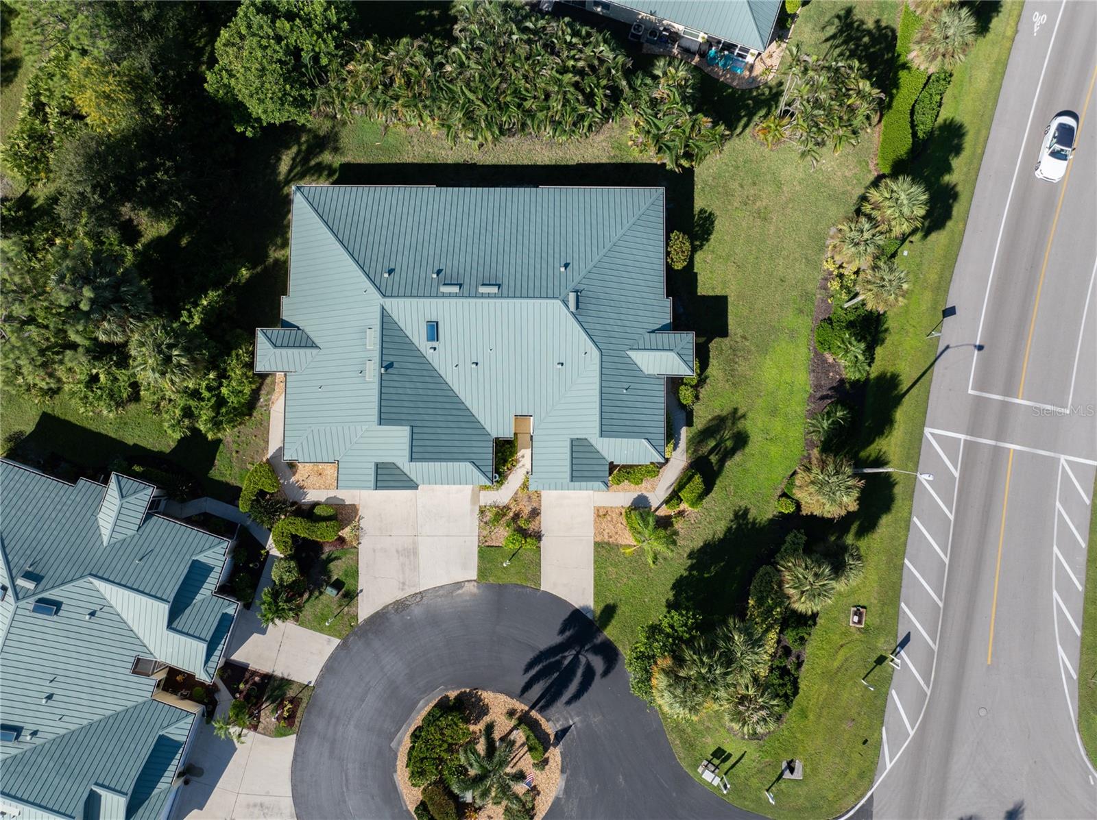 Image 6 of 58 For 112 Islamorada Boulevard