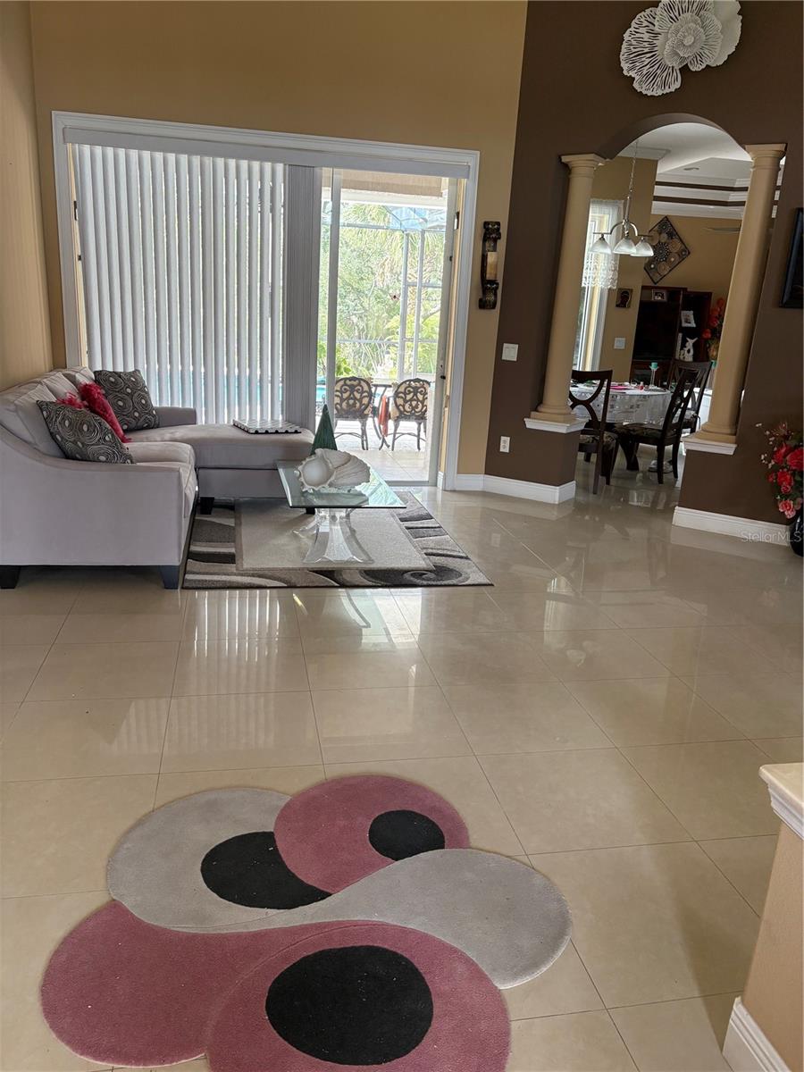 Image 4 of 17 For 12072 Margarita Avenue