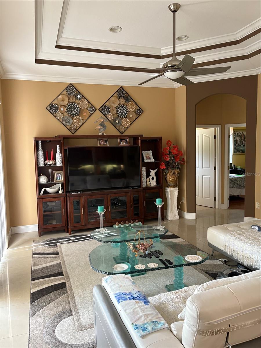 Image 5 of 17 For 12072 Margarita Avenue