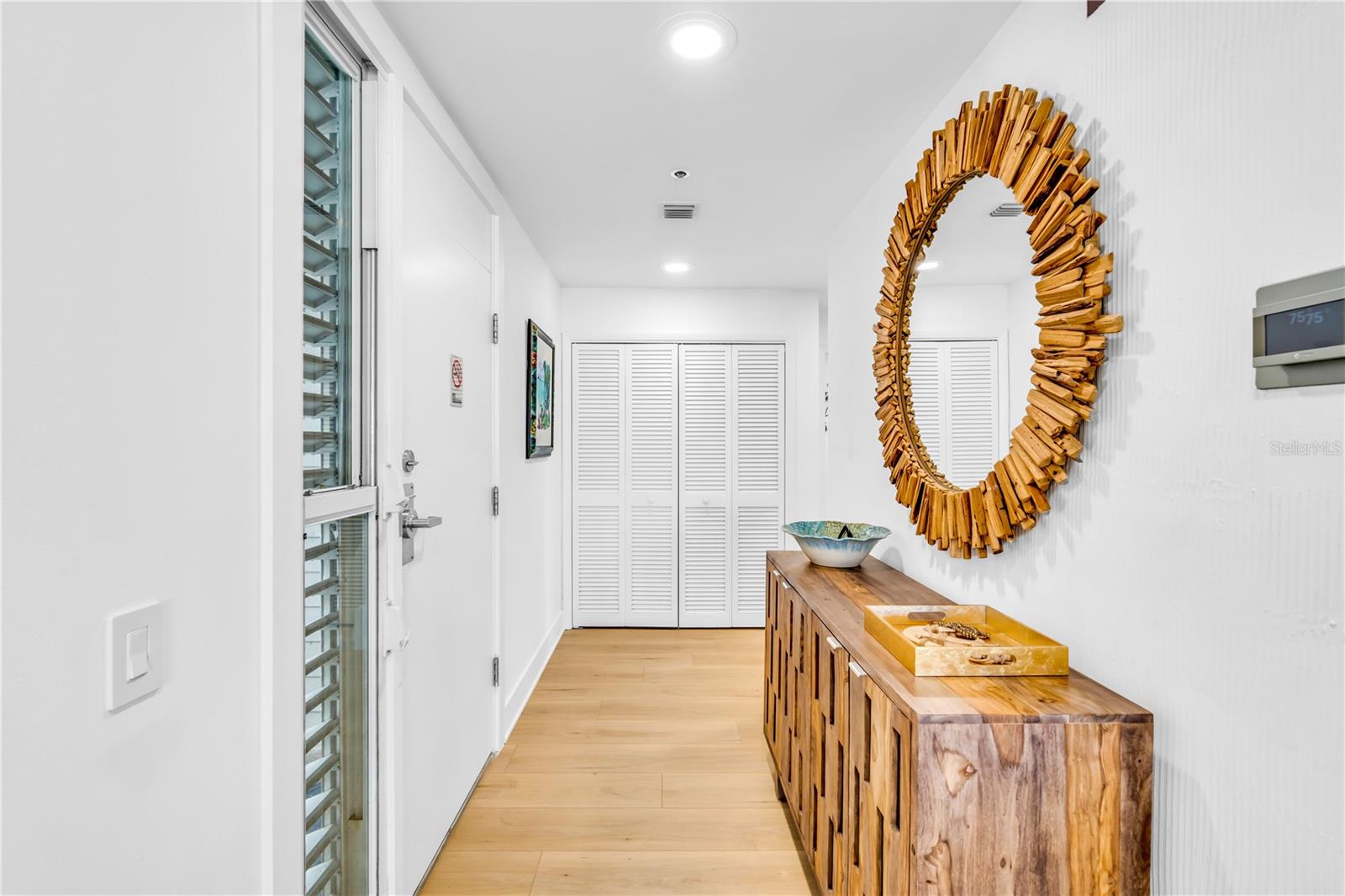 Image 3 of 40 For 615 Dream Island Place 201