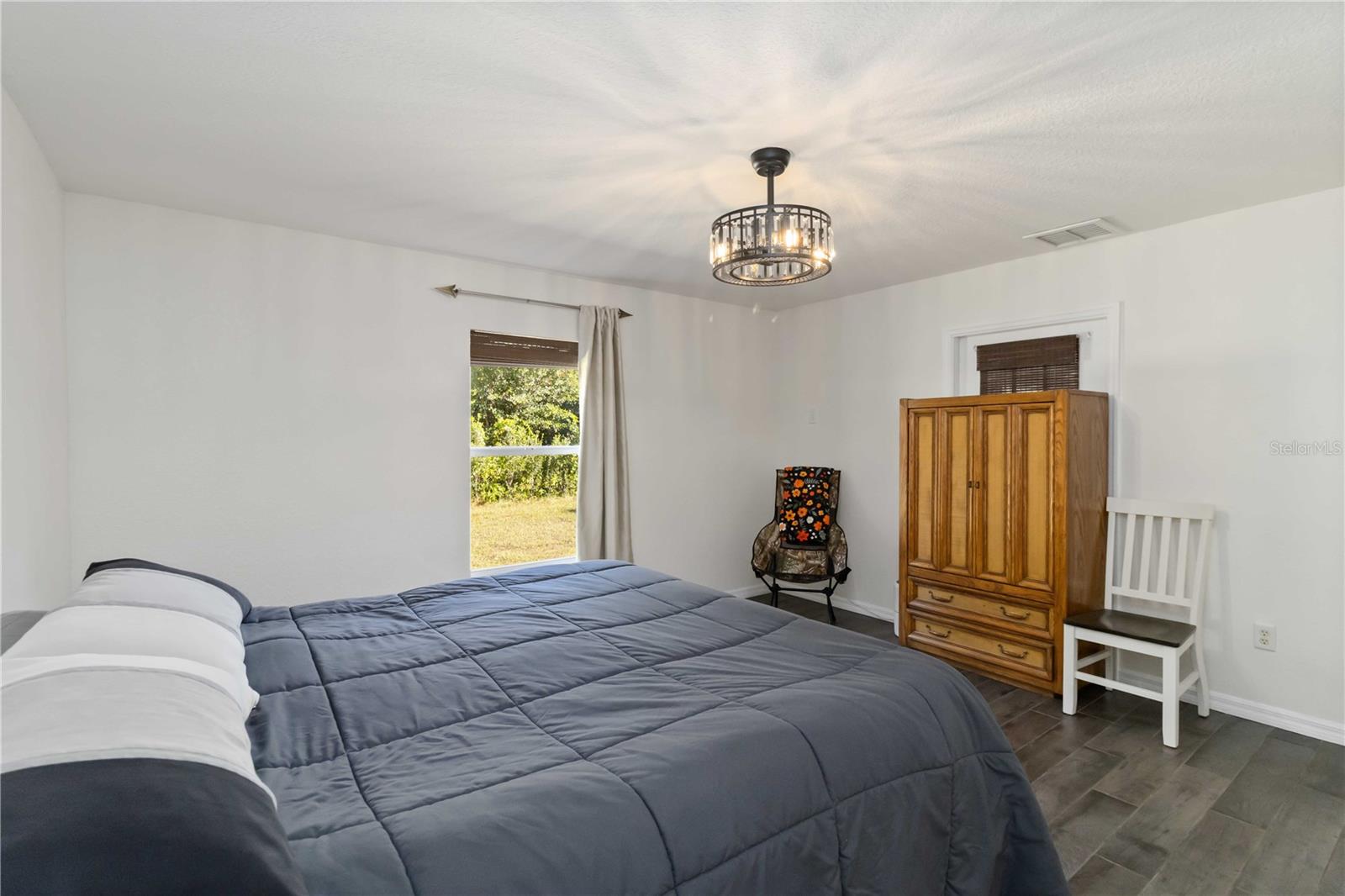 Image 15 of 40 For 1639 Lace Terrace