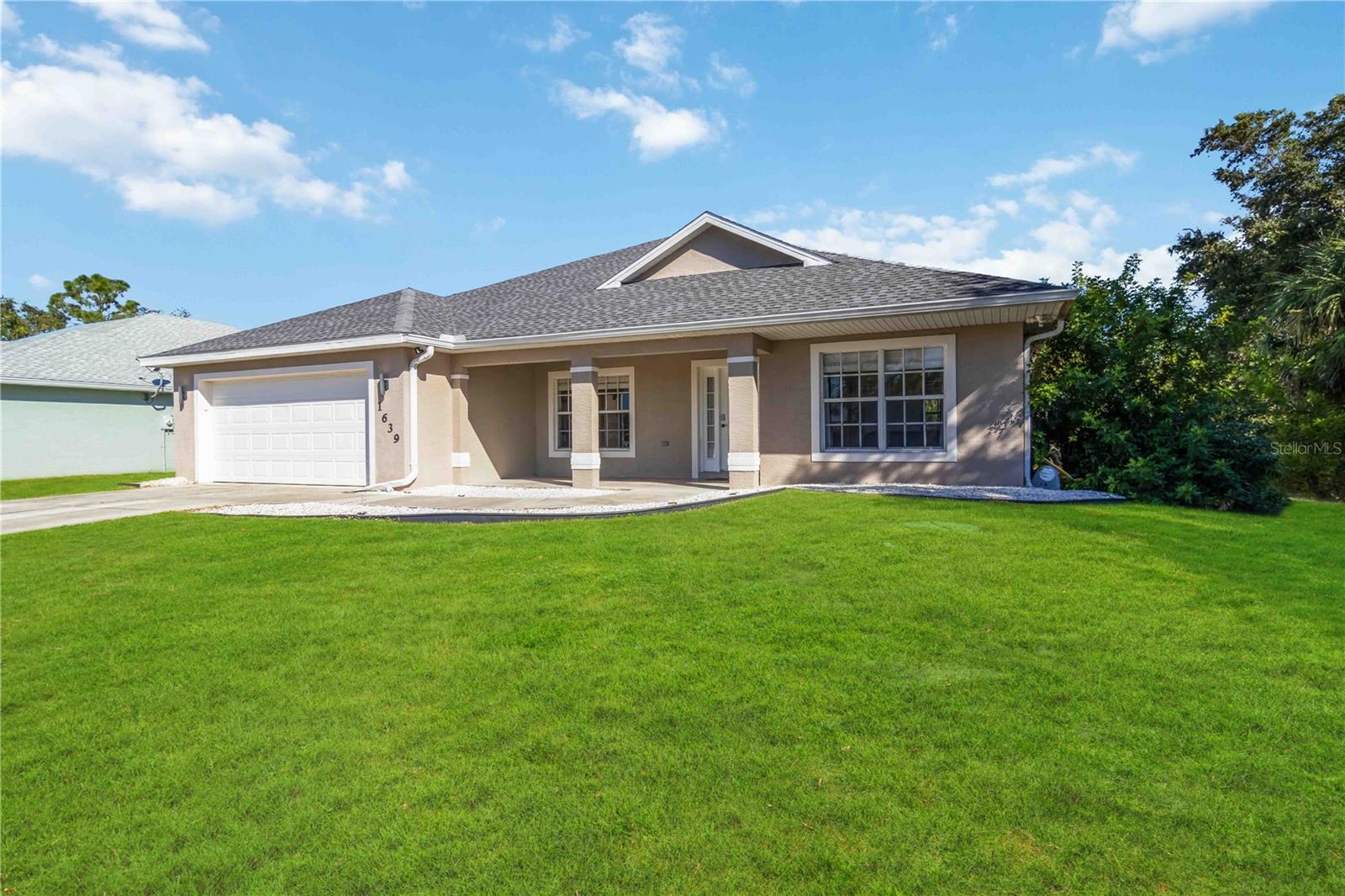 Image 2 of 40 For 1639 Lace Terrace