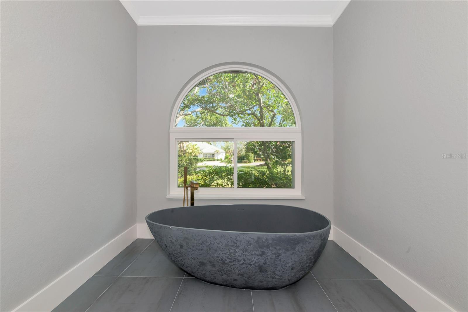 Image 29 of 91 For 600 Eagle Watch Lane