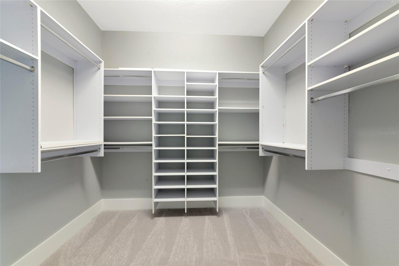 Image 32 of 91 For 600 Eagle Watch Lane