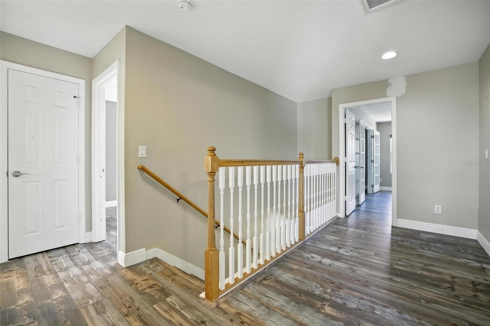 Image 19 of 43 For 9010 Gladiolus Preserve Circle