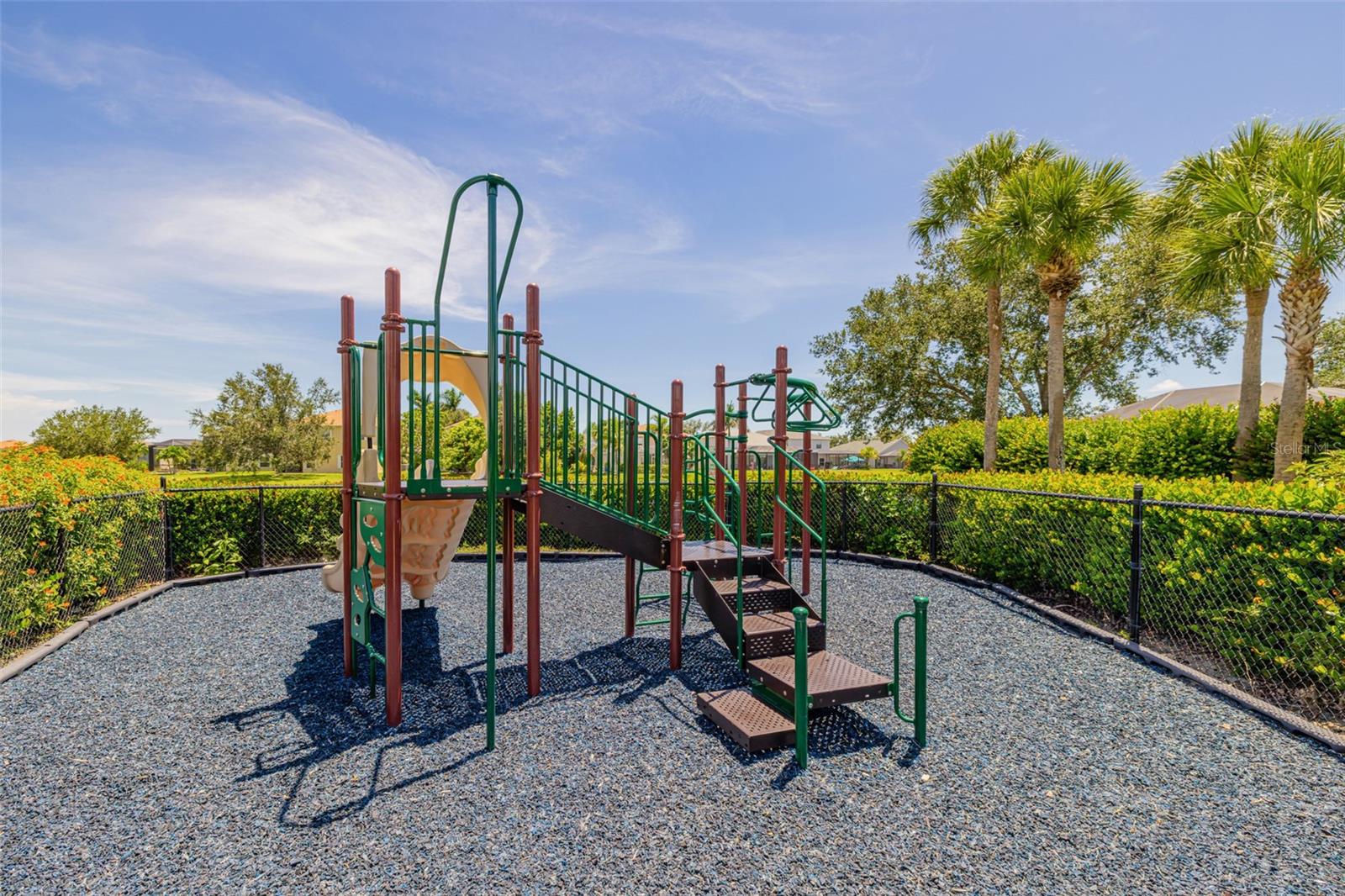 Image 33 of 43 For 9010 Gladiolus Preserve Circle