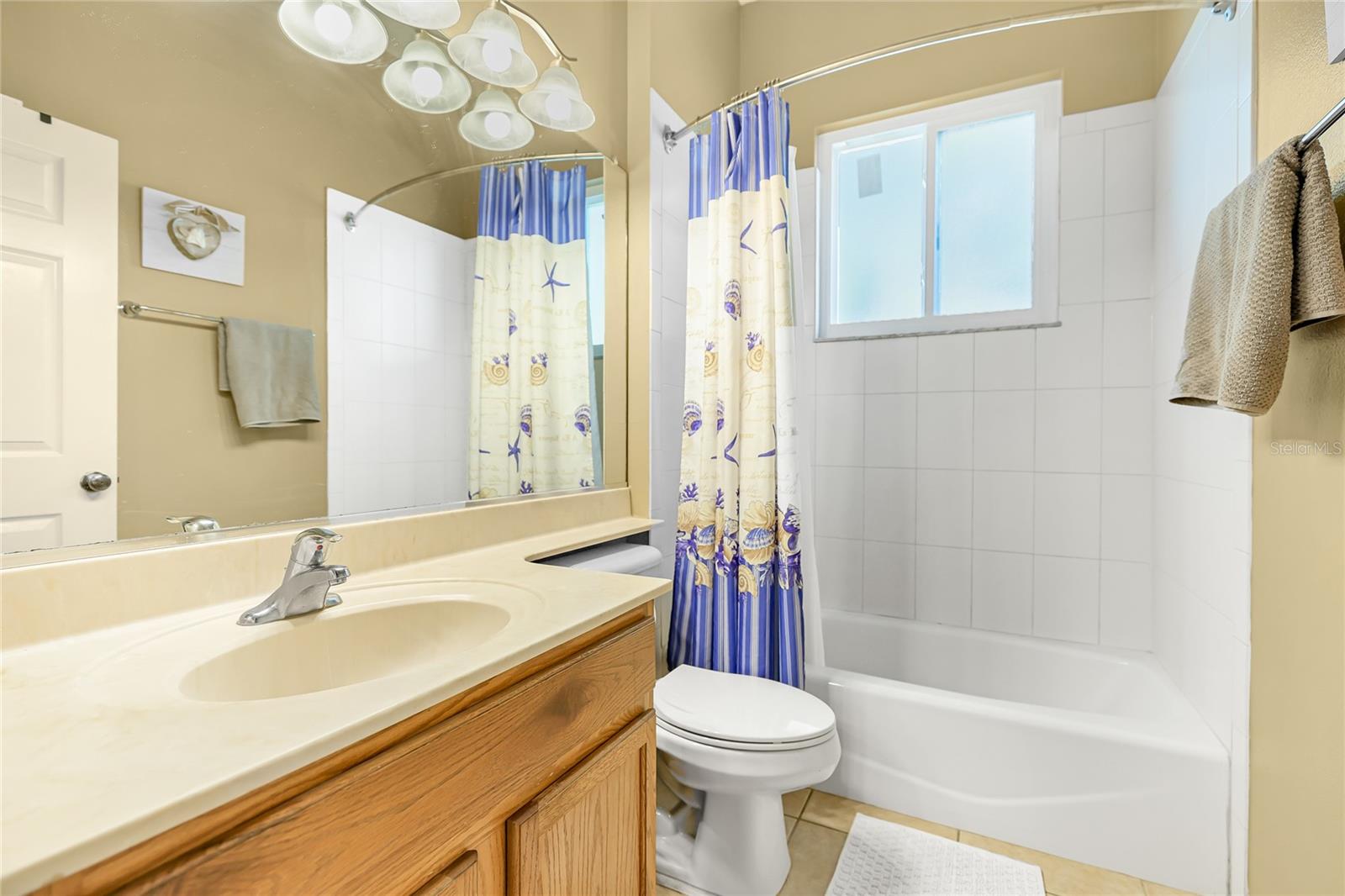 Image 23 of 50 For 6123 39th Court E