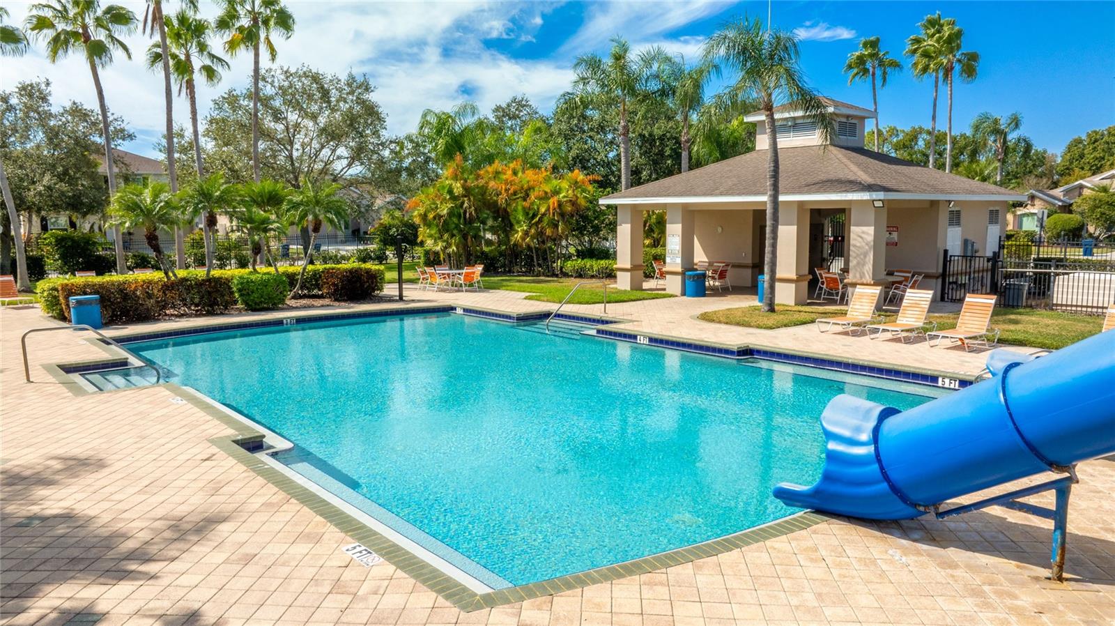 Image 44 of 50 For 6123 39th Court E