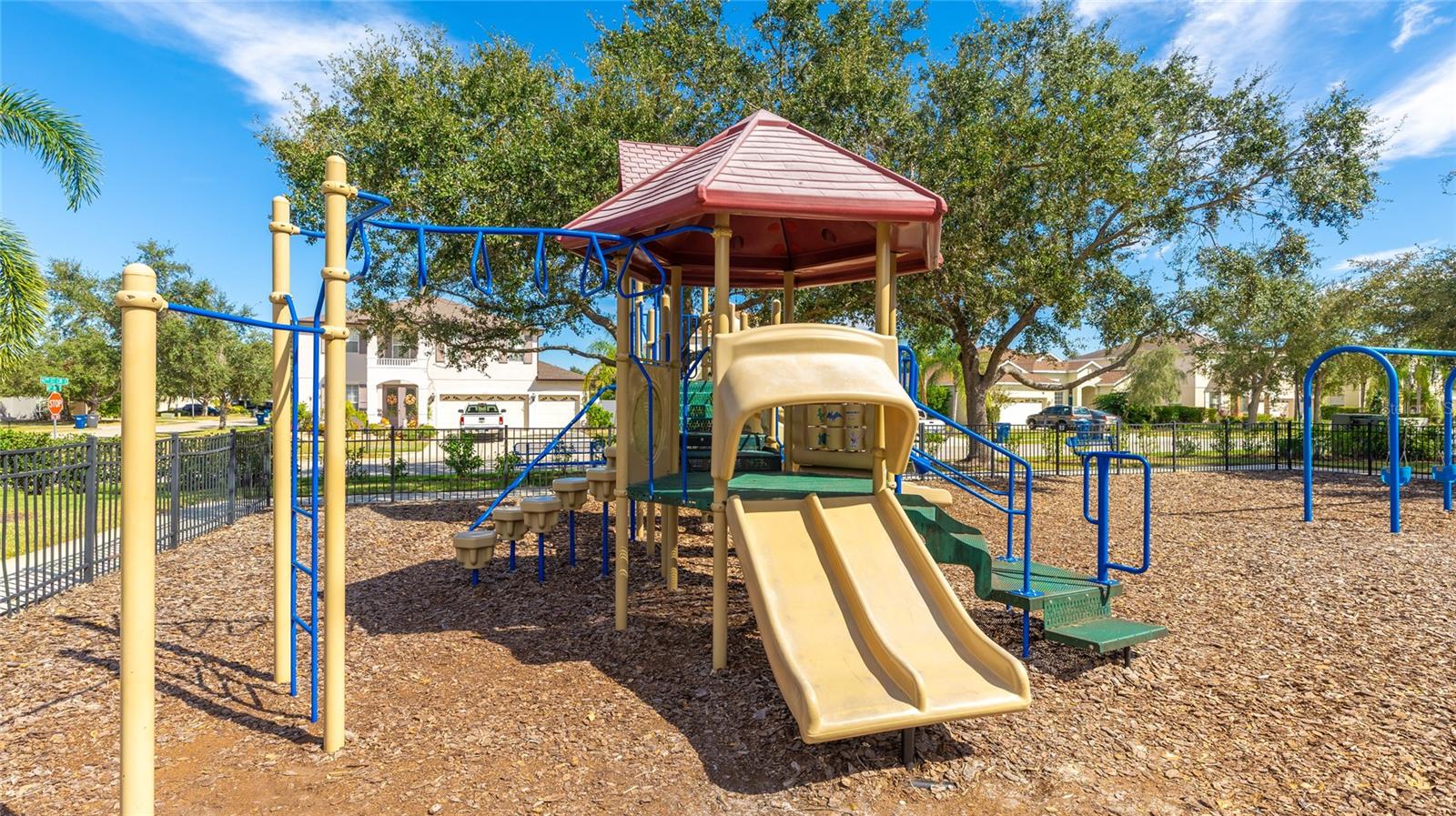 Image 47 of 50 For 6123 39th Court E