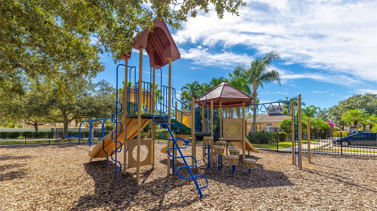 Image 48 of 50 For 6123 39th Court E