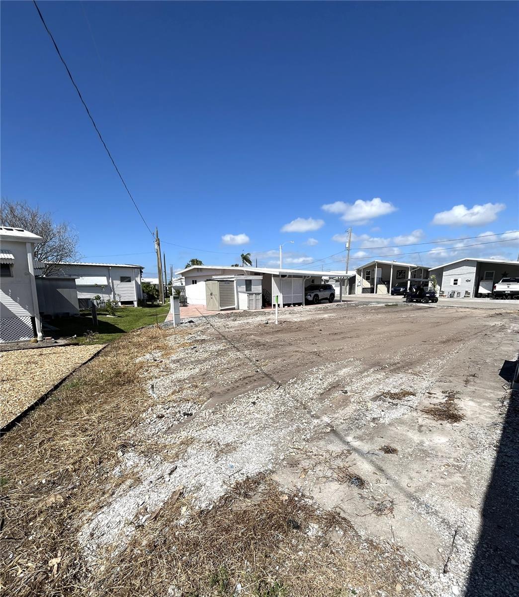 Image 3 of 26 For 6920 Bayou Lane