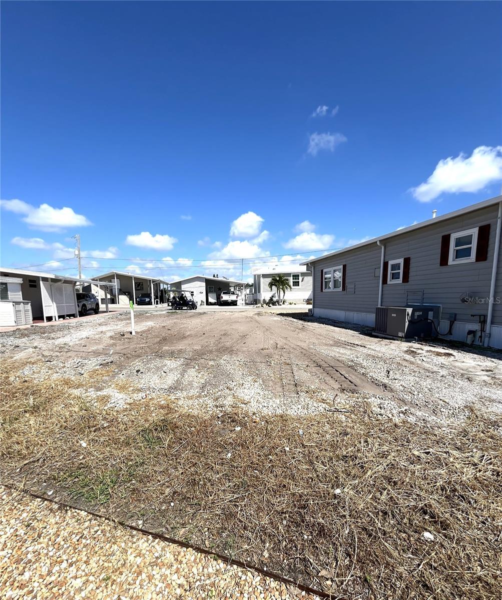 Image 4 of 26 For 6920 Bayou Lane