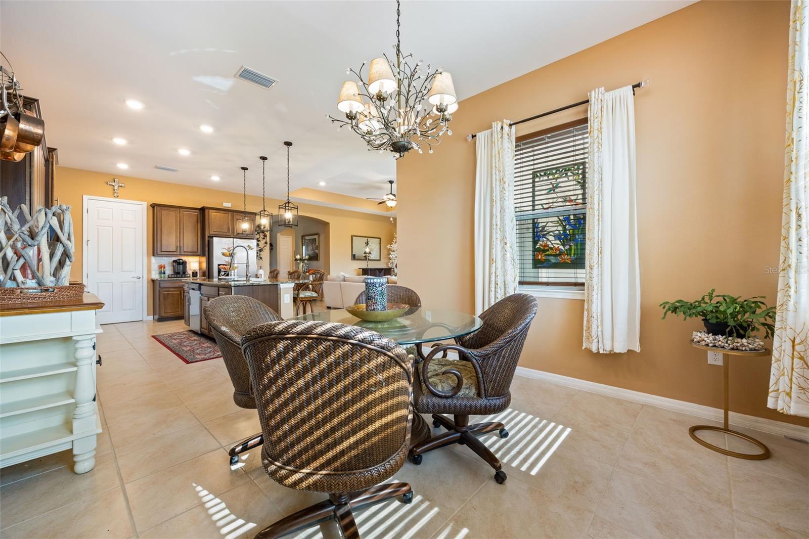Image 17 of 52 For 3286 Baravaldo Circle