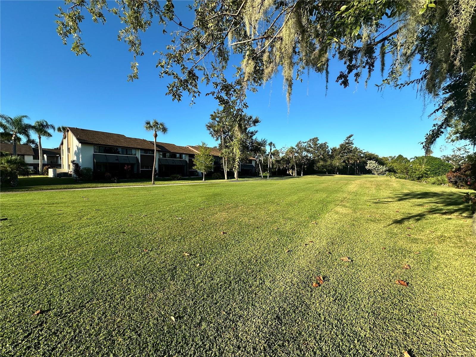 Image 37 of 37 For 4578 Red Maple Road 904