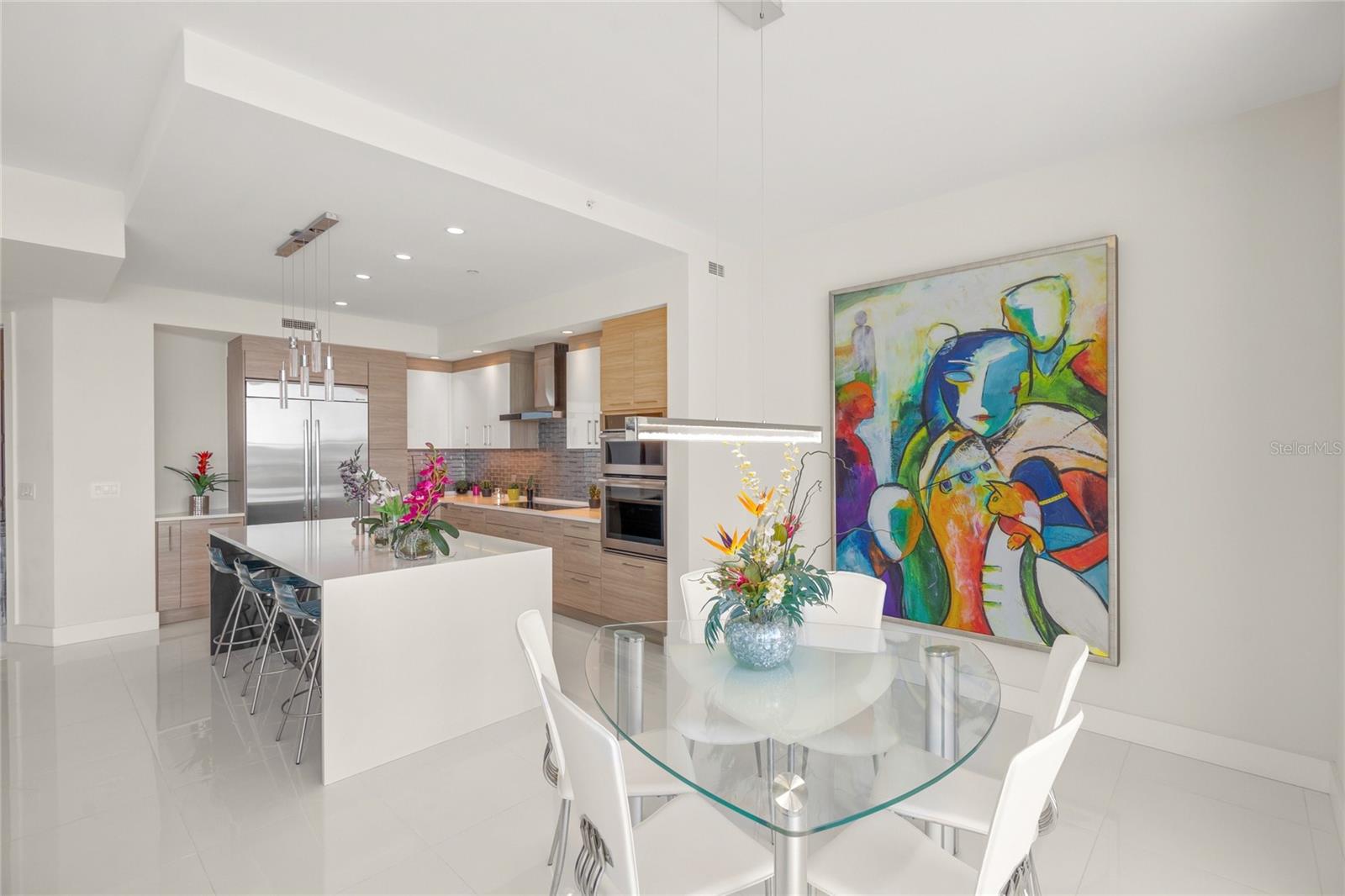 Image 11 of 34 For 1155 Gulfstream Avenue 708