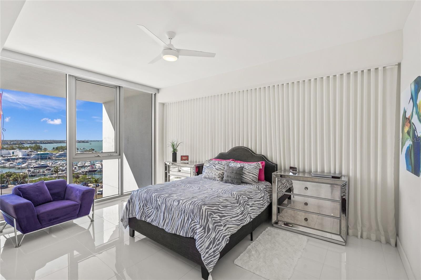 Image 17 of 34 For 1155 Gulfstream Avenue 708