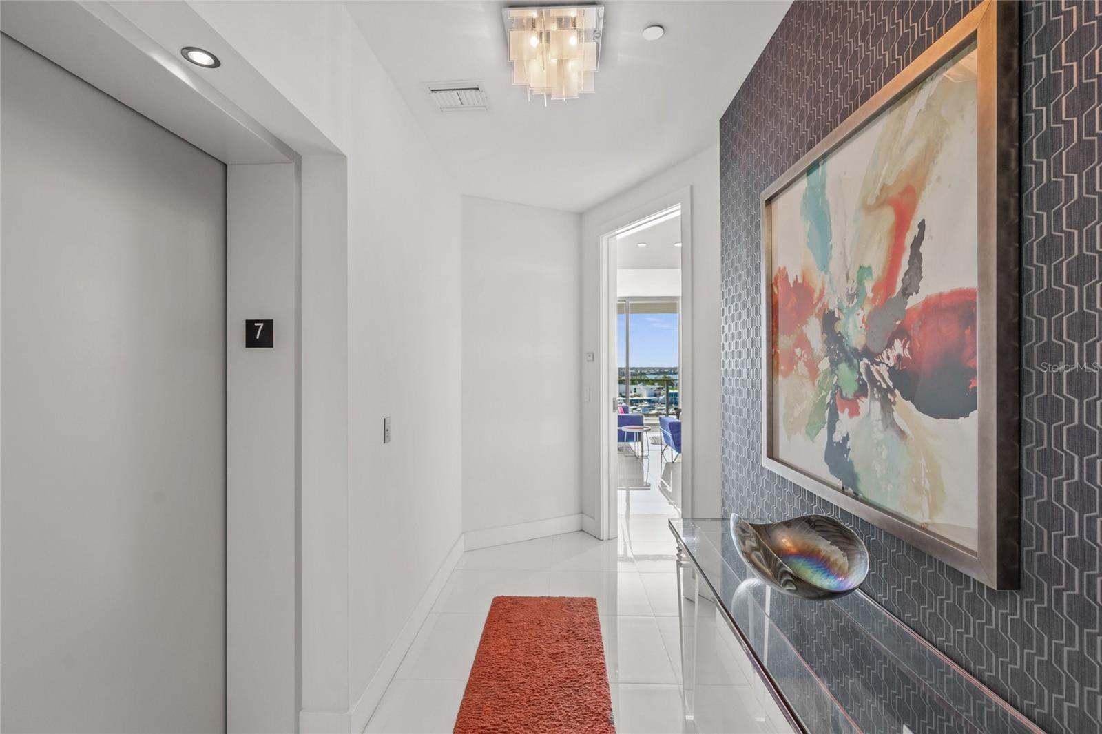 Image 6 of 34 For 1155 Gulfstream Avenue 708