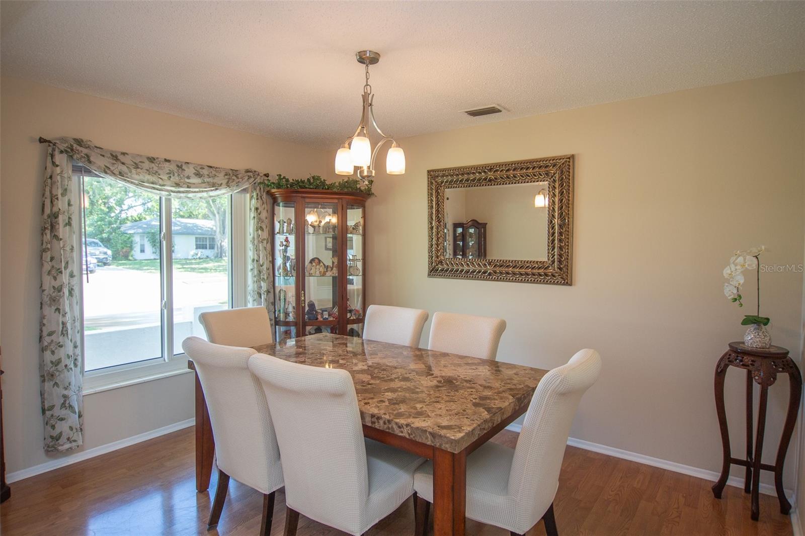 Image 11 of 29 For 2216 40th Street W