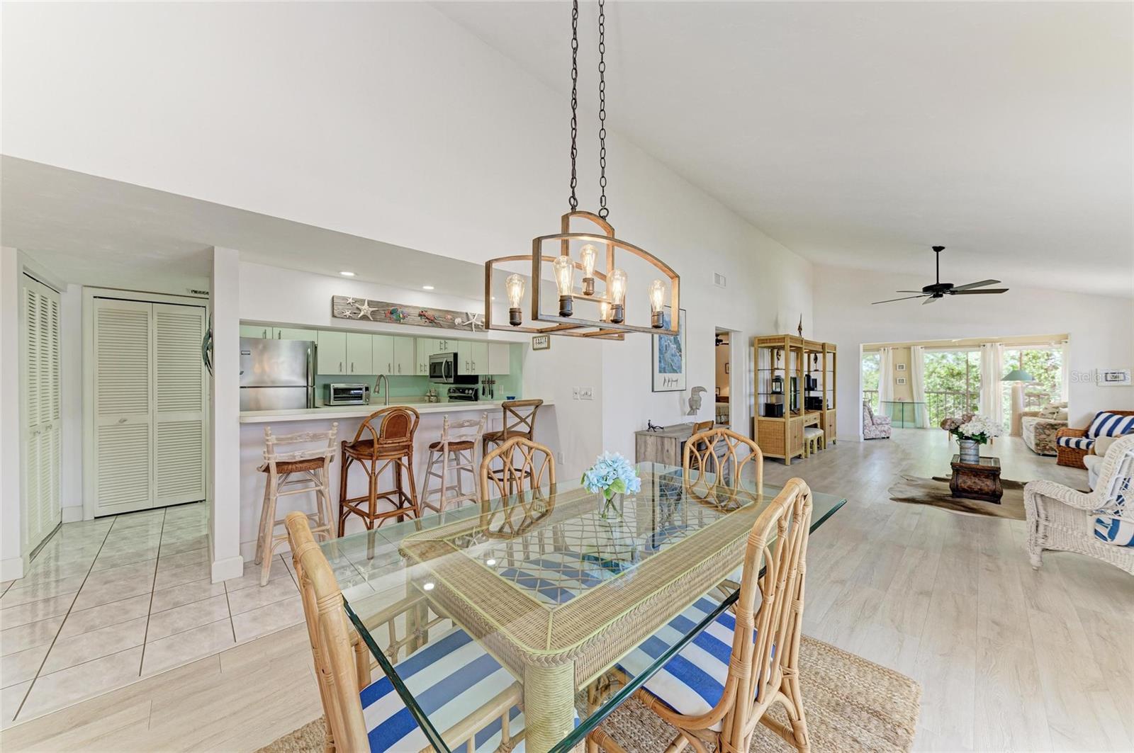 Image 10 of 66 For 628 Estuary Drive