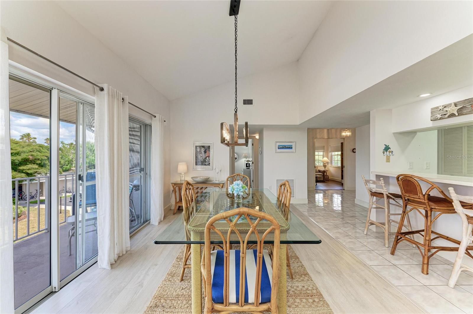 Image 11 of 66 For 628 Estuary Drive