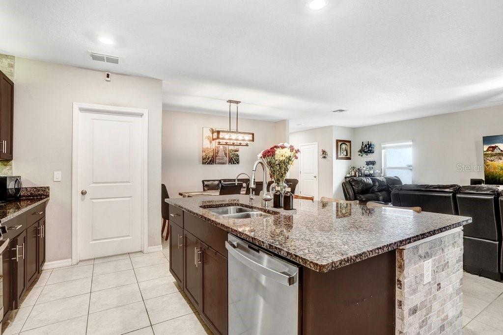 Image 12 of 43 For 5426 Rainwood Meadows Drive