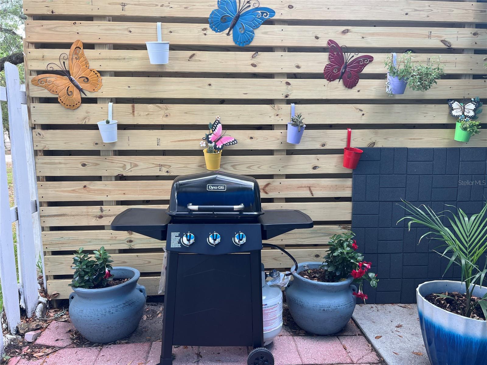 Image 72 of 76 For 304 15th Street W