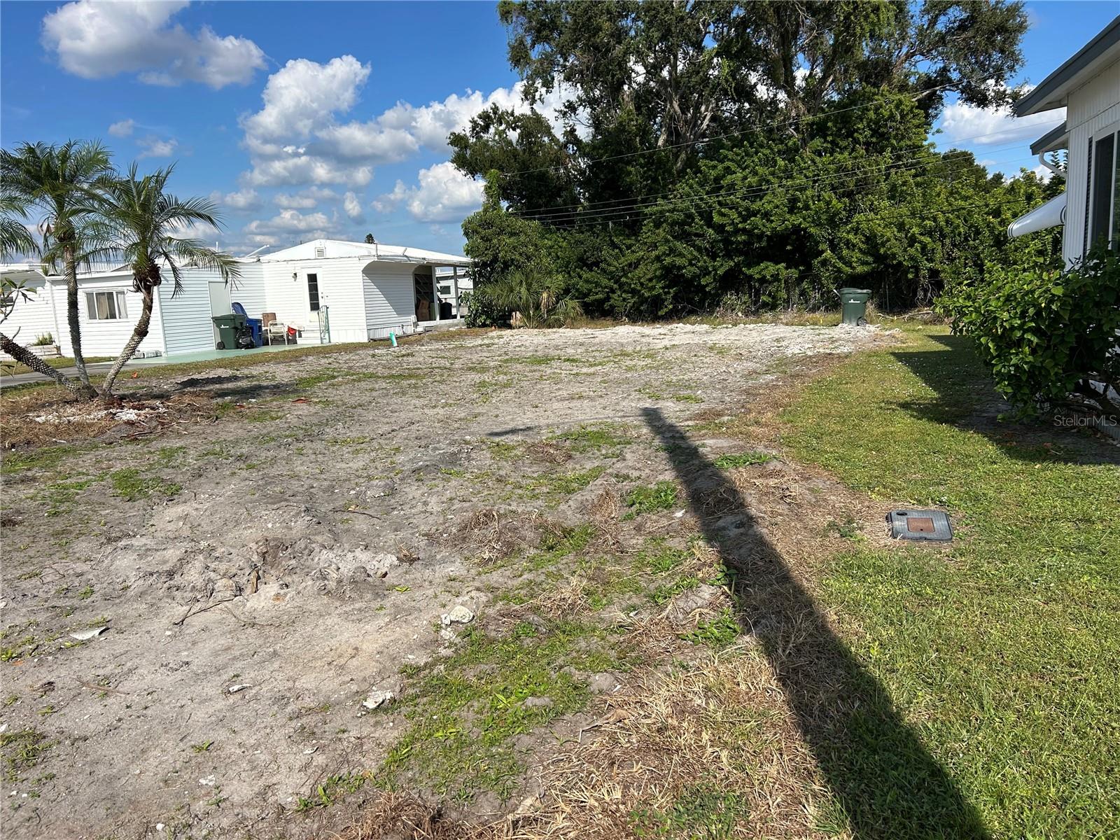 Image 2 of 23 For 4820 Calumet Avenue