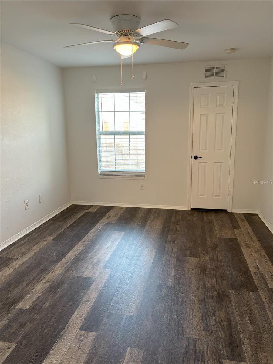 Image 7 of 19 For 4850 51st Street W 5207