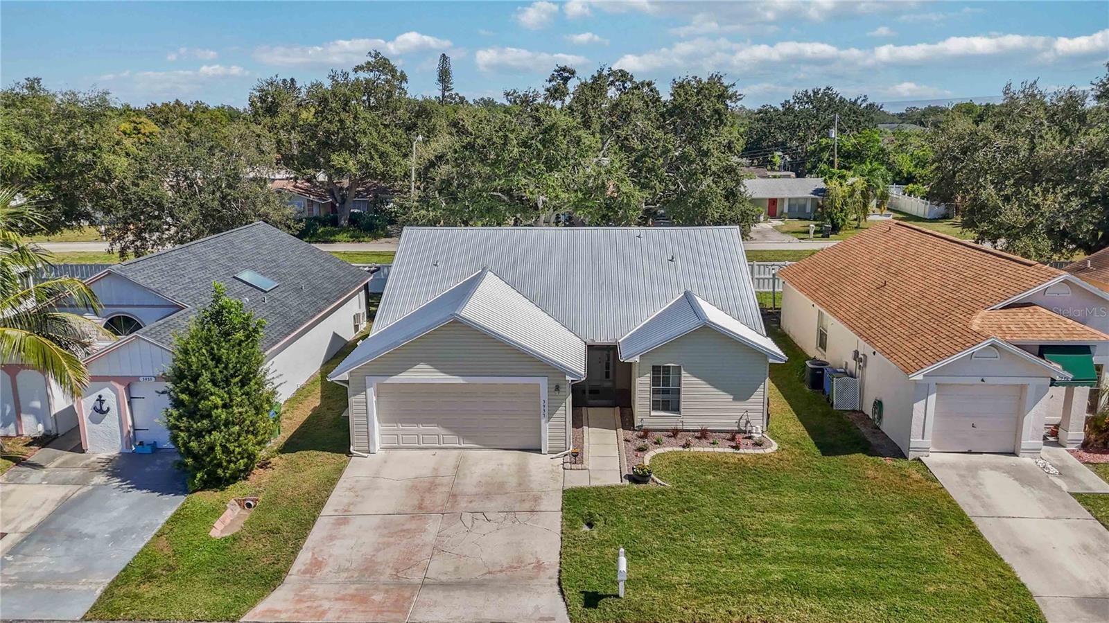 Image 25 of 30 For 3937 37th Street Court W