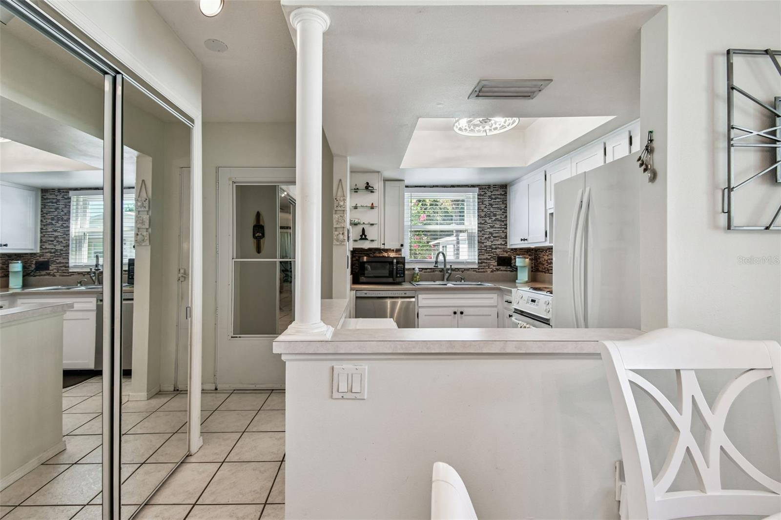 Image 10 of 52 For 6068 Arlene Way