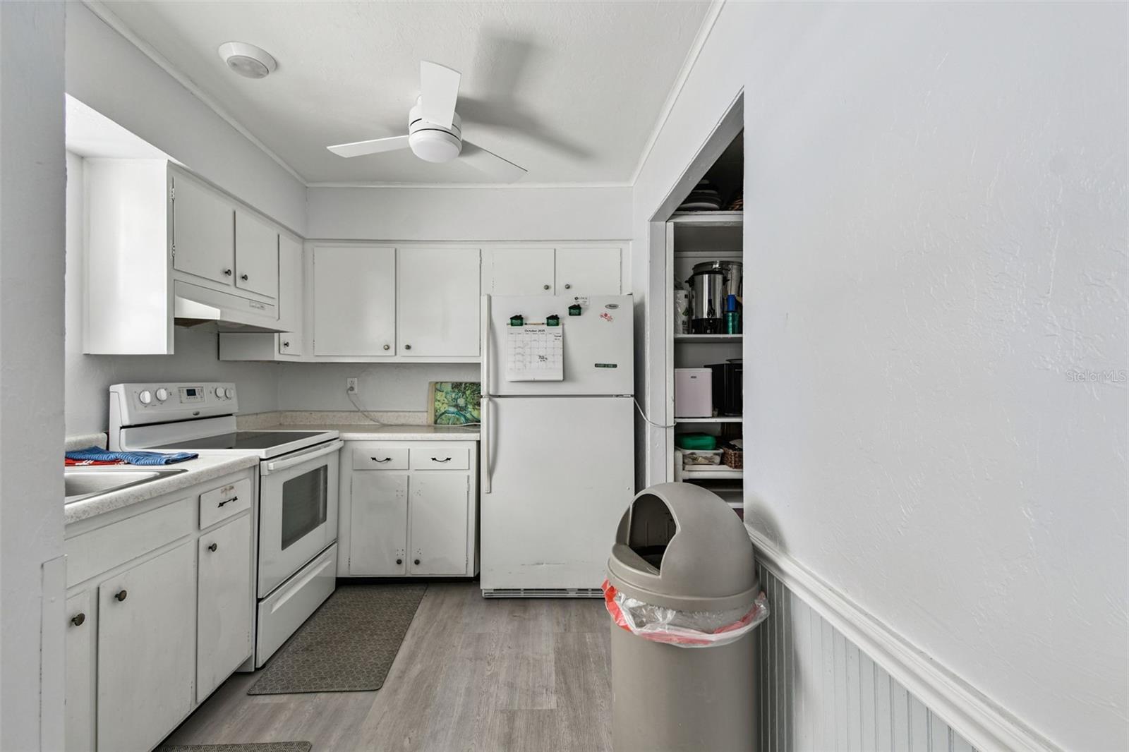 Image 48 of 52 For 6068 Arlene Way