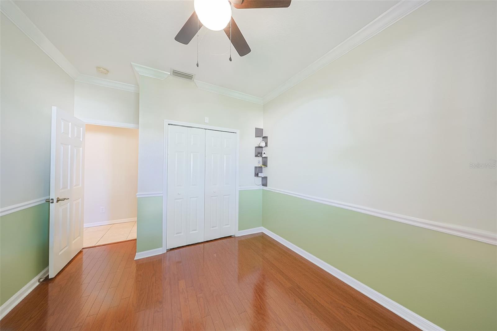 Image 18 of 31 For 4114 70th Street Circle E