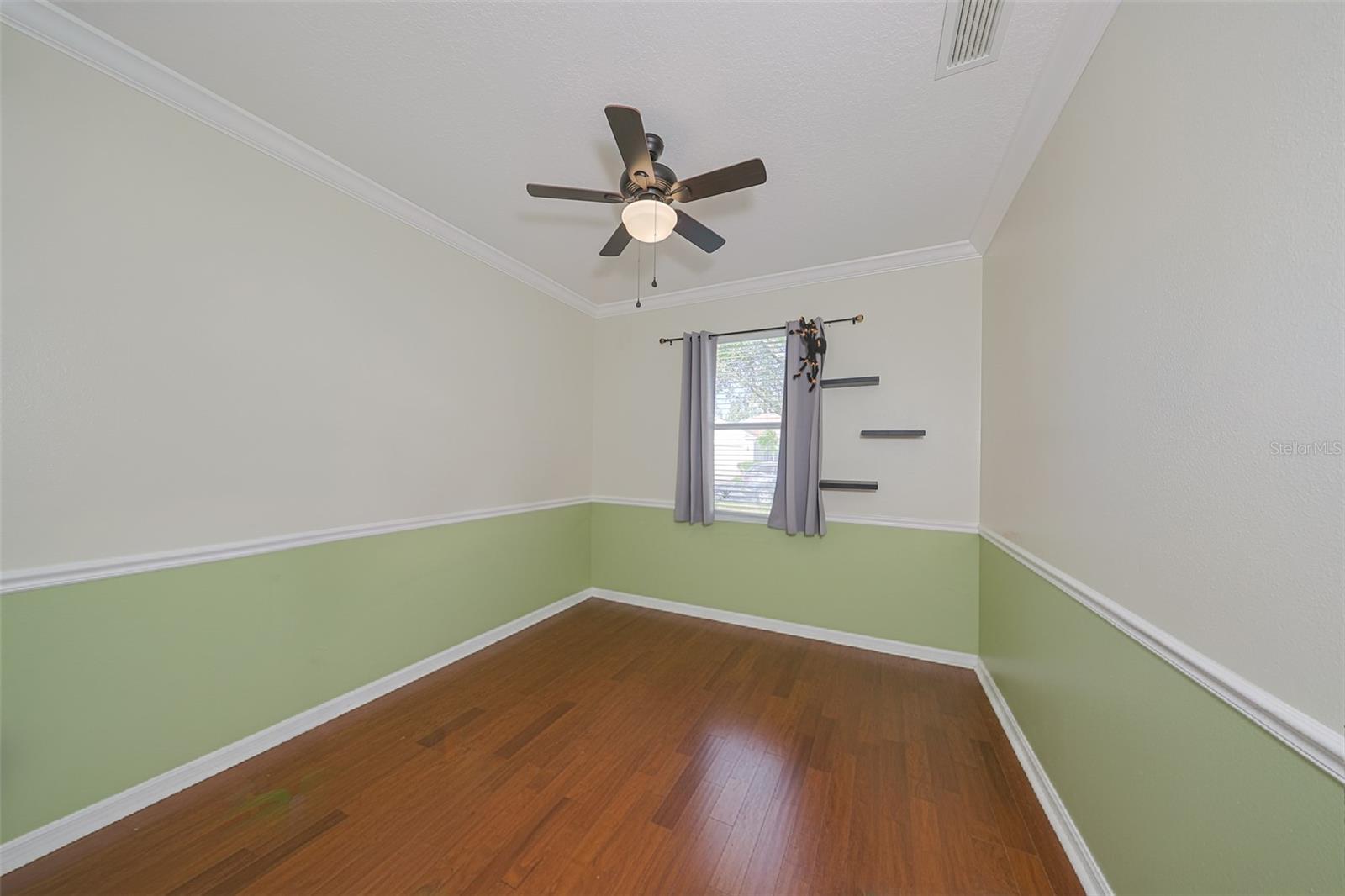 Image 19 of 31 For 4114 70th Street Circle E