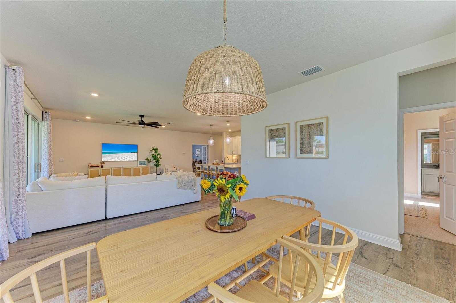 Image 20 of 59 For 8318 Abalone Loop