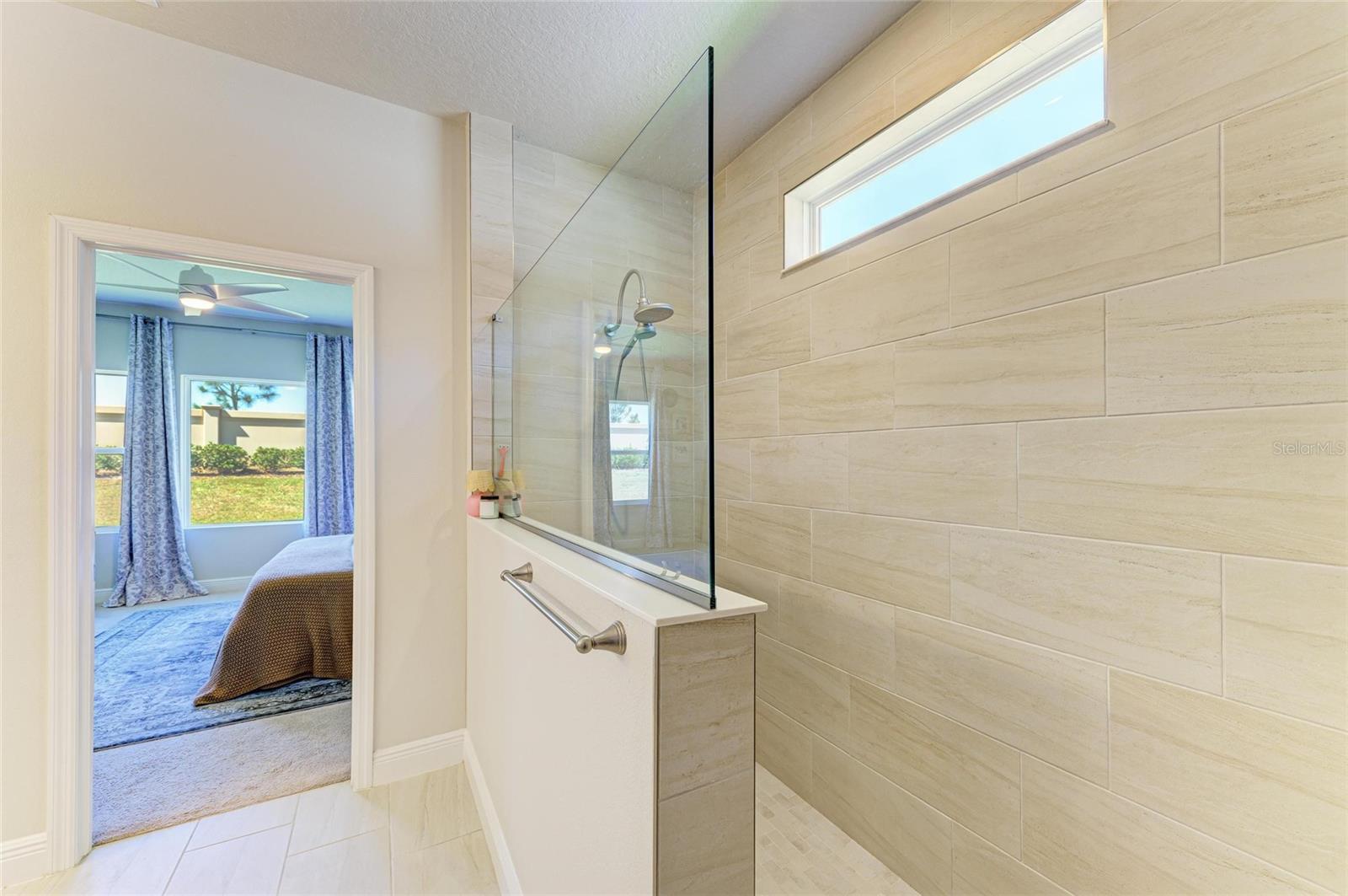 Image 27 of 59 For 8318 Abalone Loop