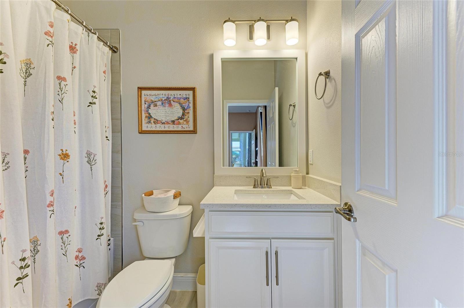 Image 36 of 59 For 8318 Abalone Loop