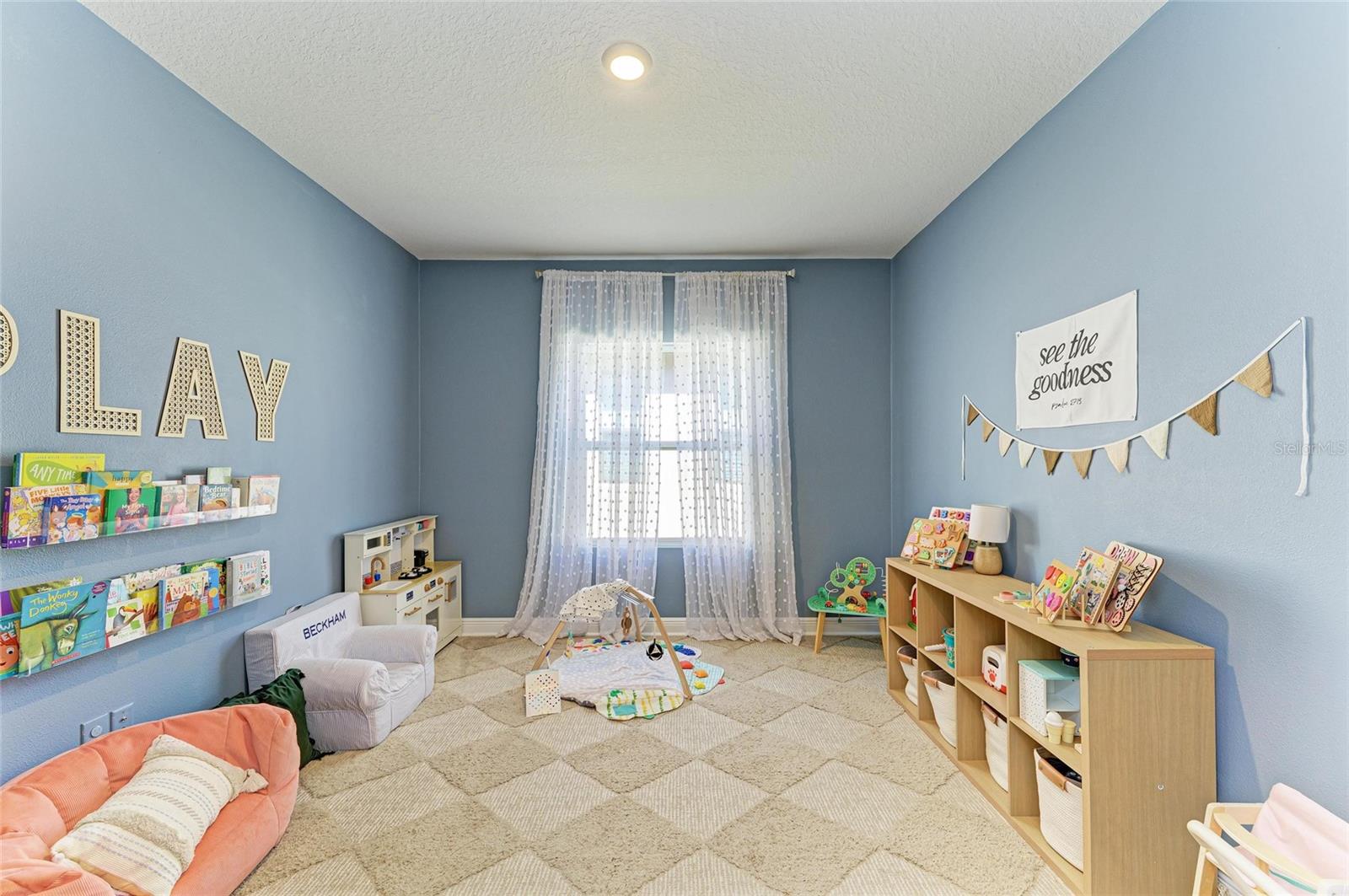 Image 37 of 59 For 8318 Abalone Loop