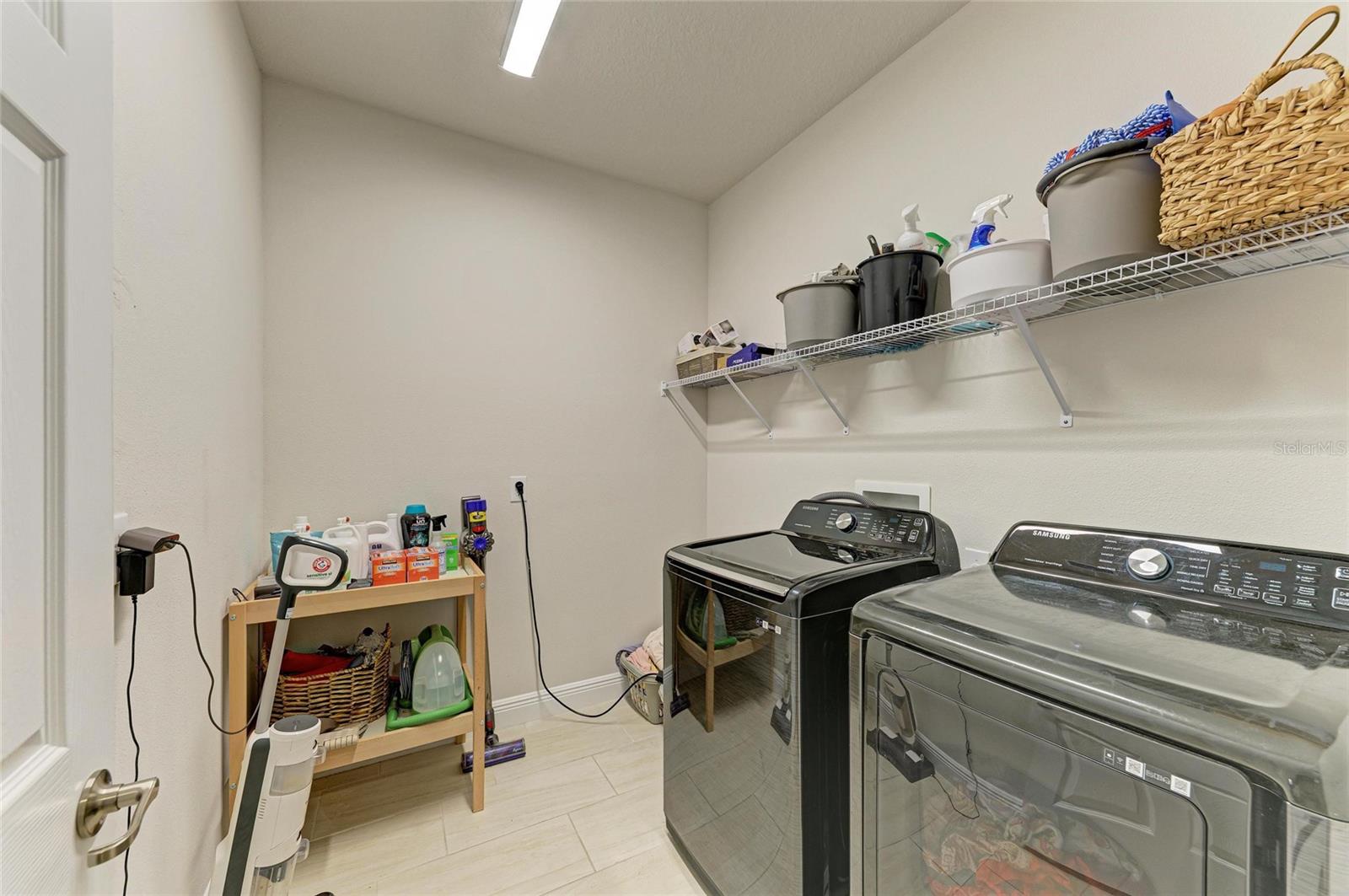 Image 41 of 59 For 8318 Abalone Loop