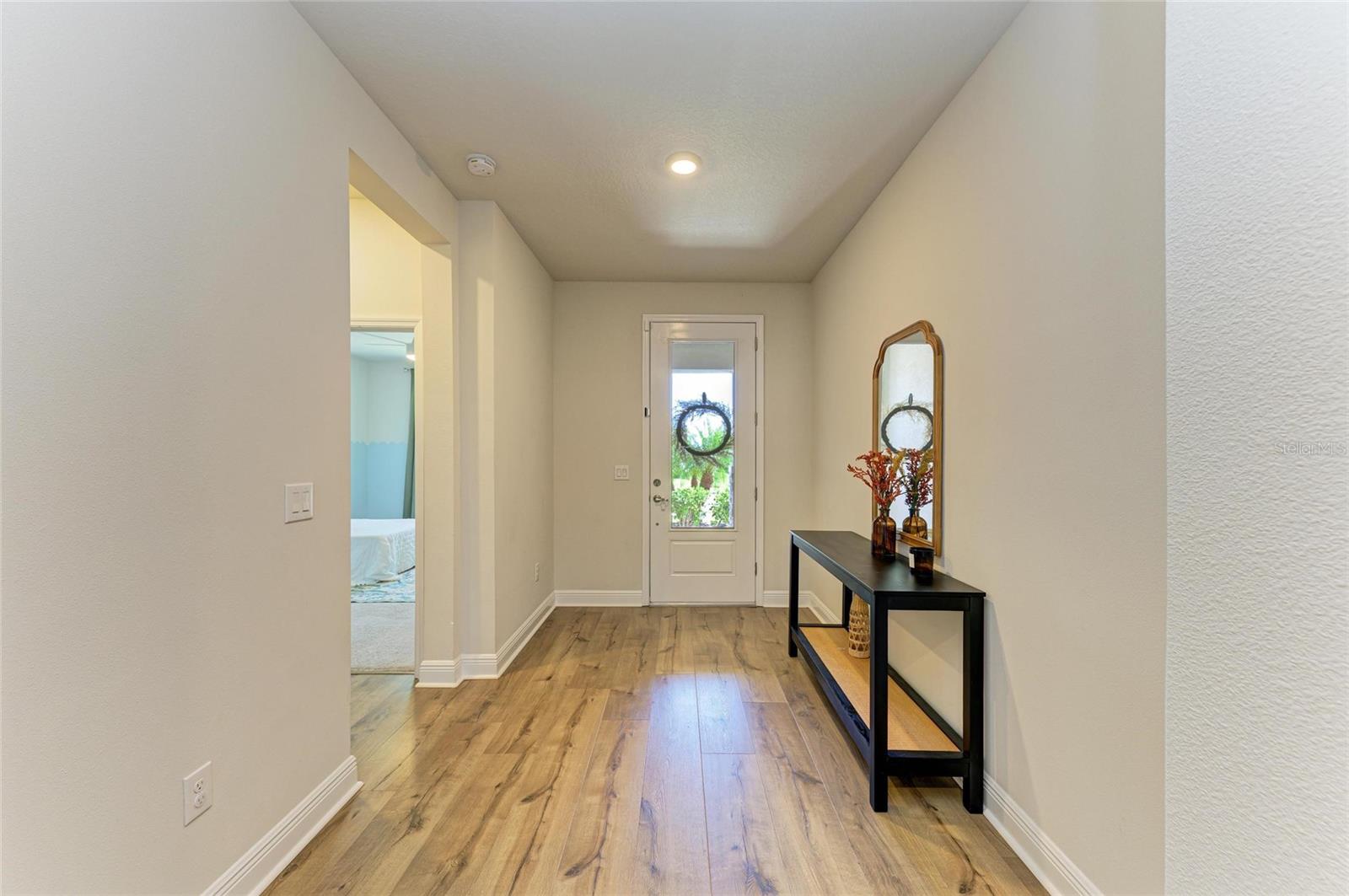 Image 5 of 59 For 8318 Abalone Loop