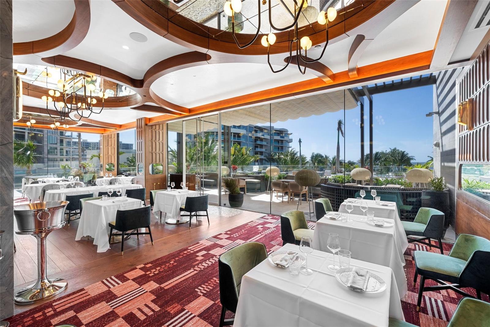 Image 43 of 58 For 1591 Gulf Of Mexico Drive 512