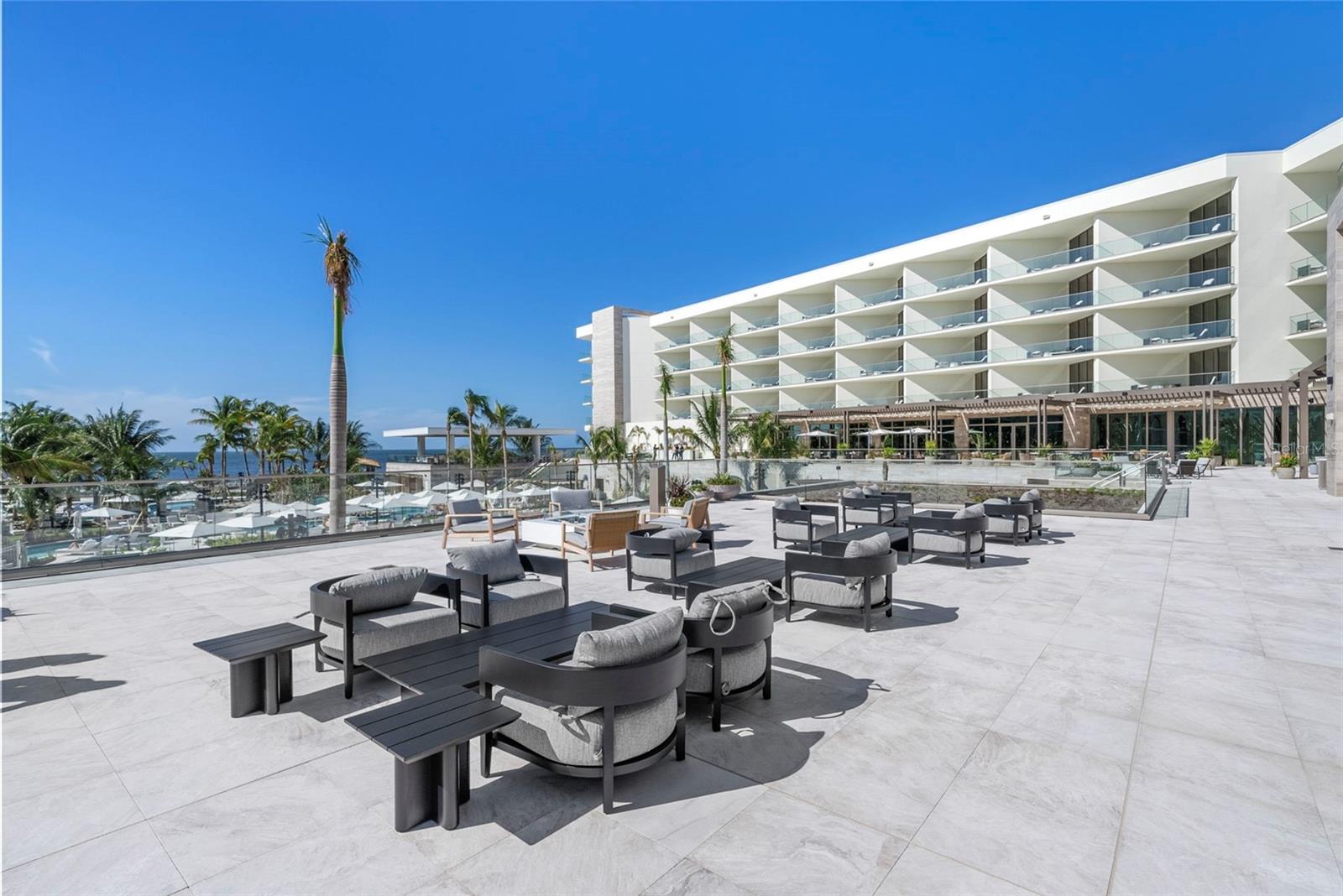 Image 51 of 58 For 1591 Gulf Of Mexico Drive 512