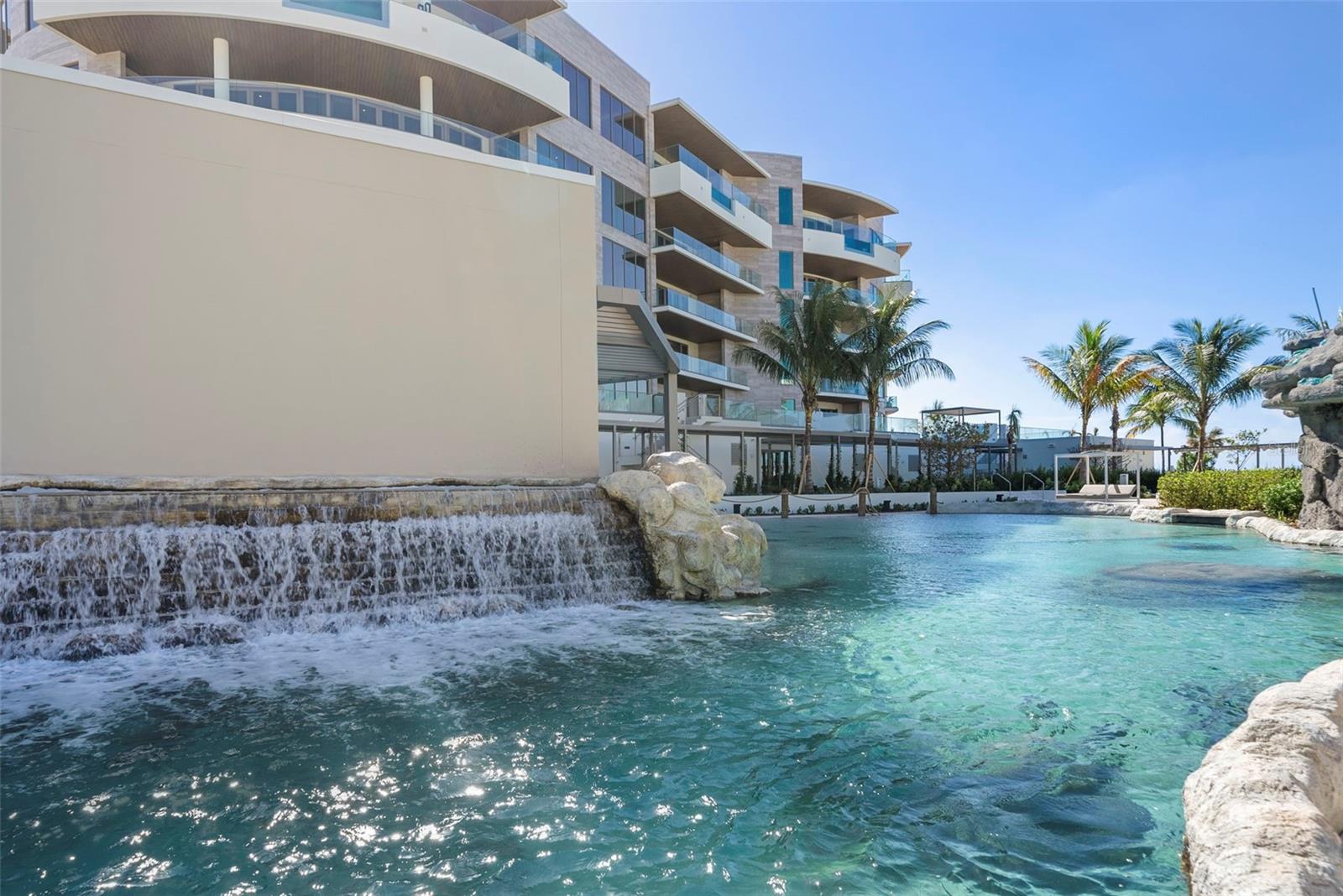 Image 57 of 58 For 1591 Gulf Of Mexico Drive 512